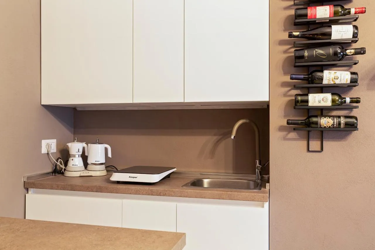 The Studio - Milano Centrale Via Zuretti Apartment Italy